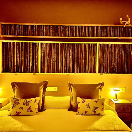 Apartamentos Valle De Ordesa-ตอร์ลา ภายนอก รูปภาพ