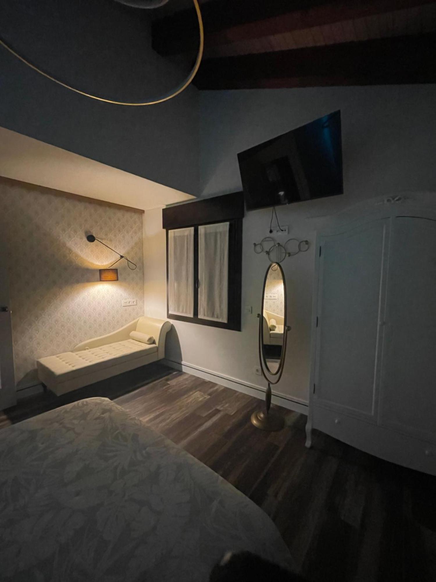 Apartamentos Valle De Ordesa-ตอร์ลา ภายนอก รูปภาพ